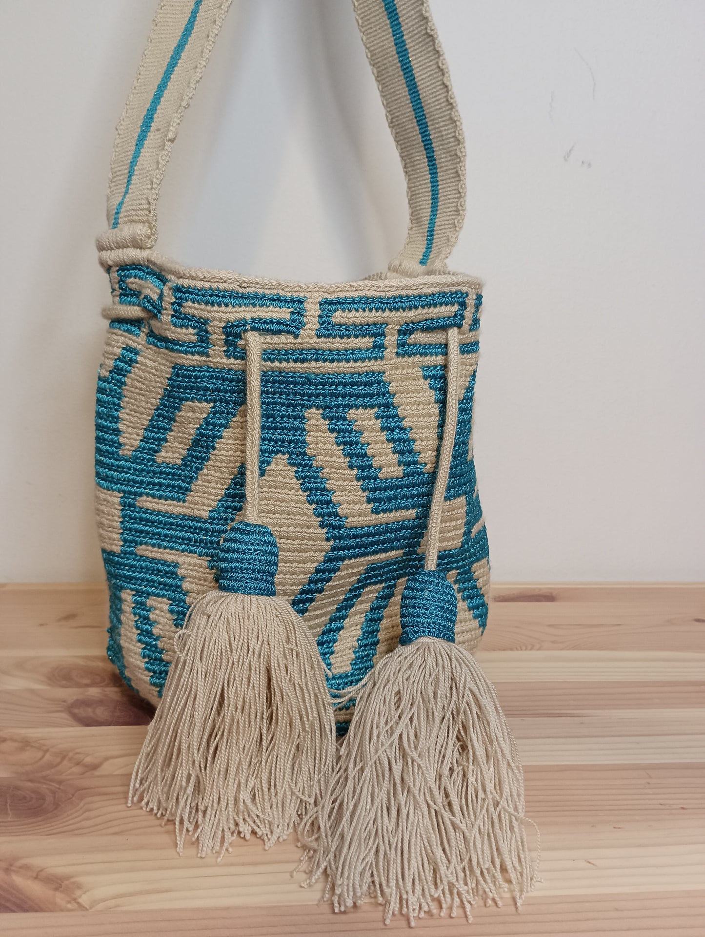 Mochila Wayuu media acqua beige