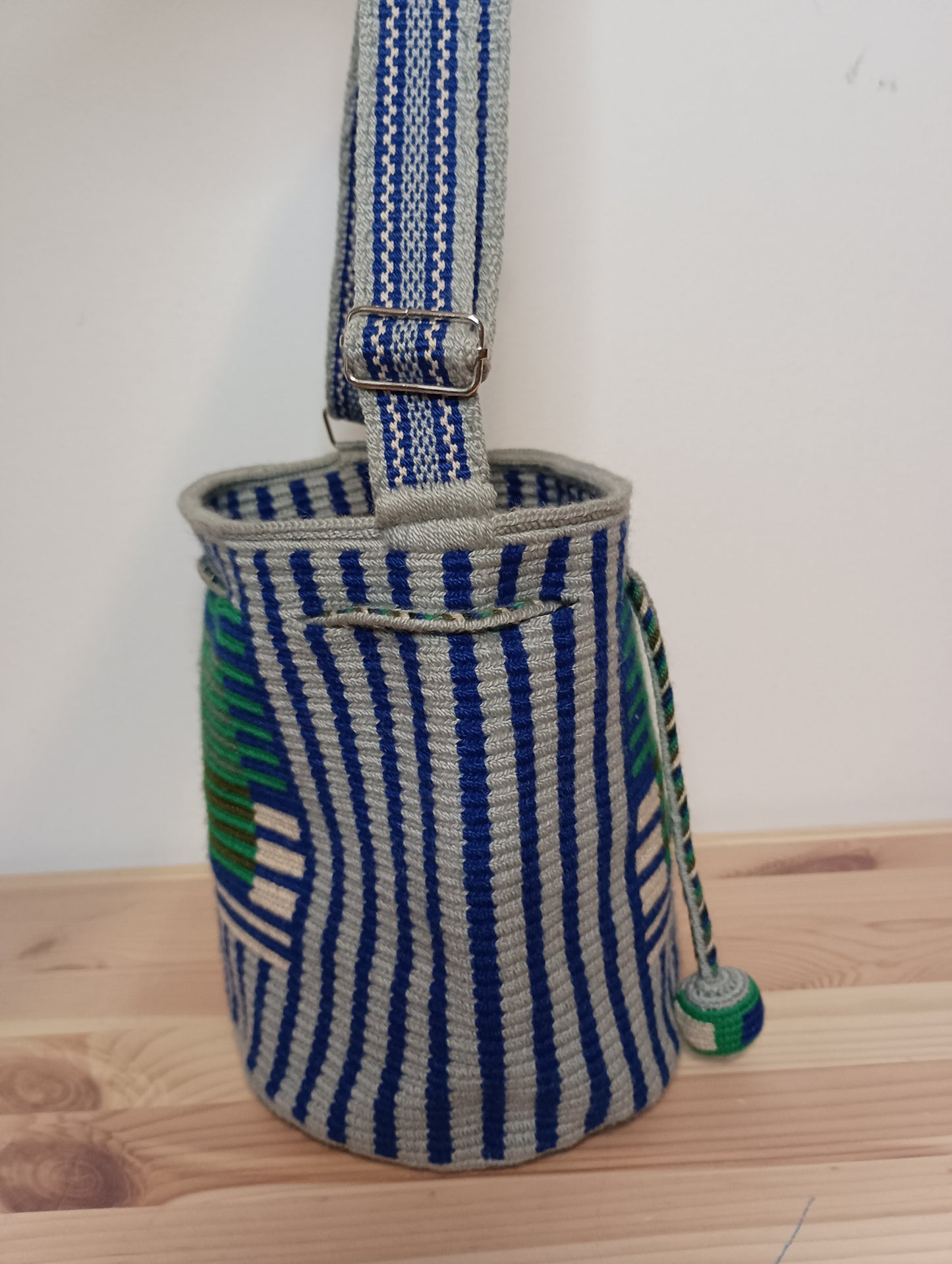 Mochila Wayuu piccola tecnicolor verde