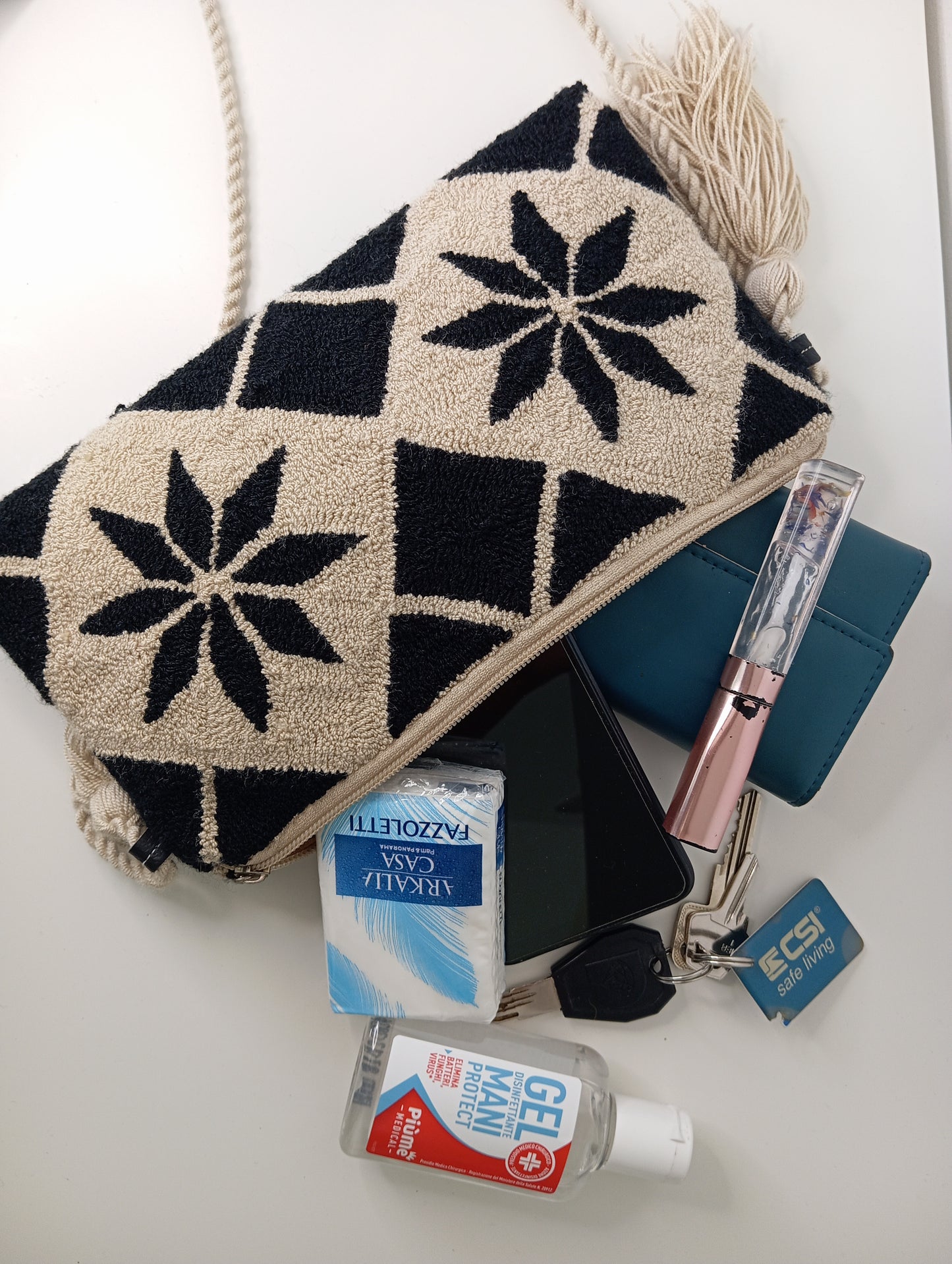 Wayuu Punchneedle shoulder bag - Beige