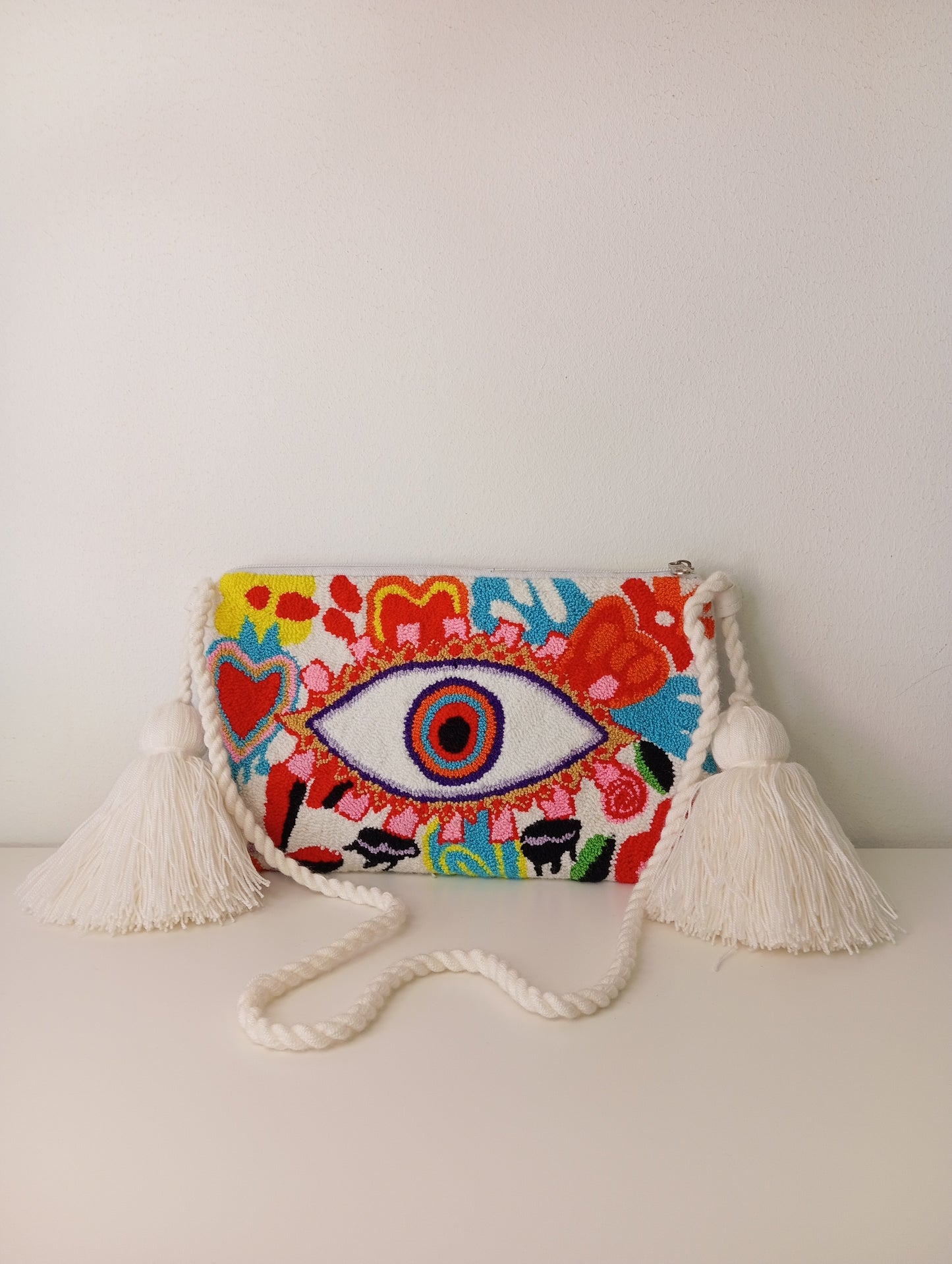 Wayuu Punchneedle shoulder bag - Evil eye