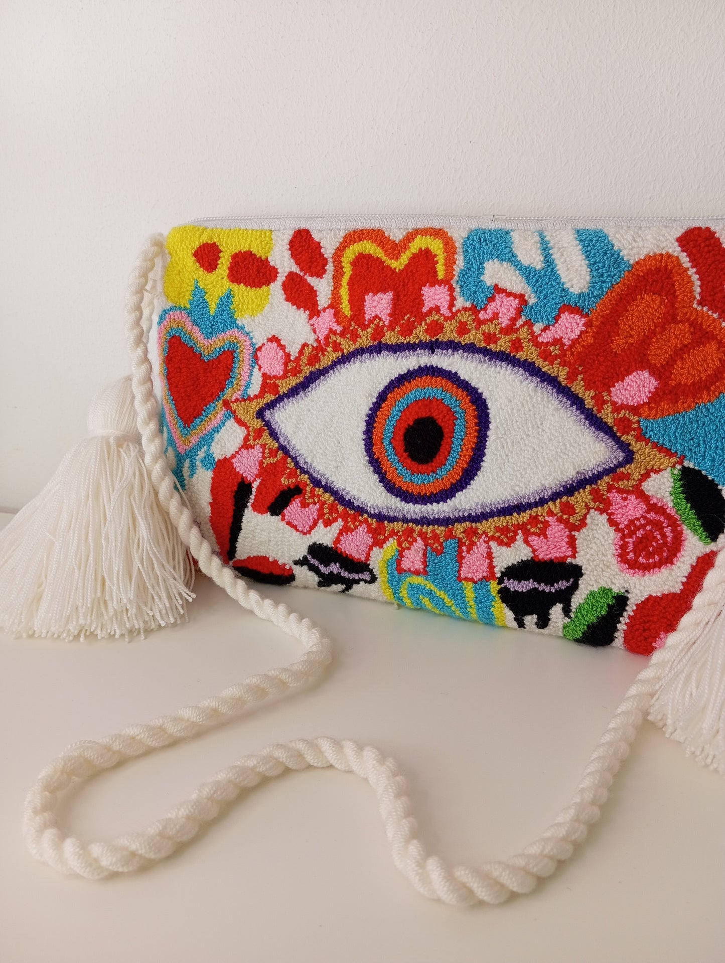 Wayuu Punchneedle shoulder bag - Evil eye