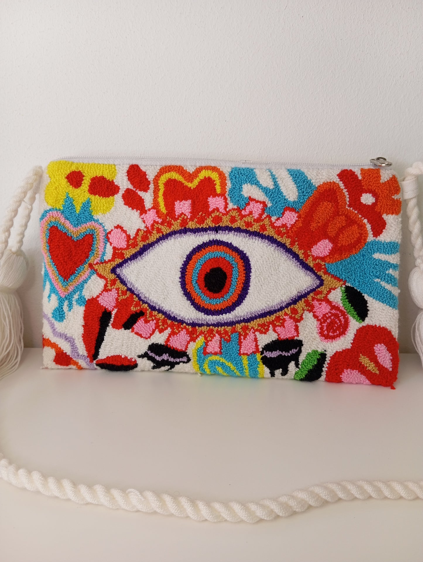 Wayuu Punchneedle shoulder bag - Evil eye